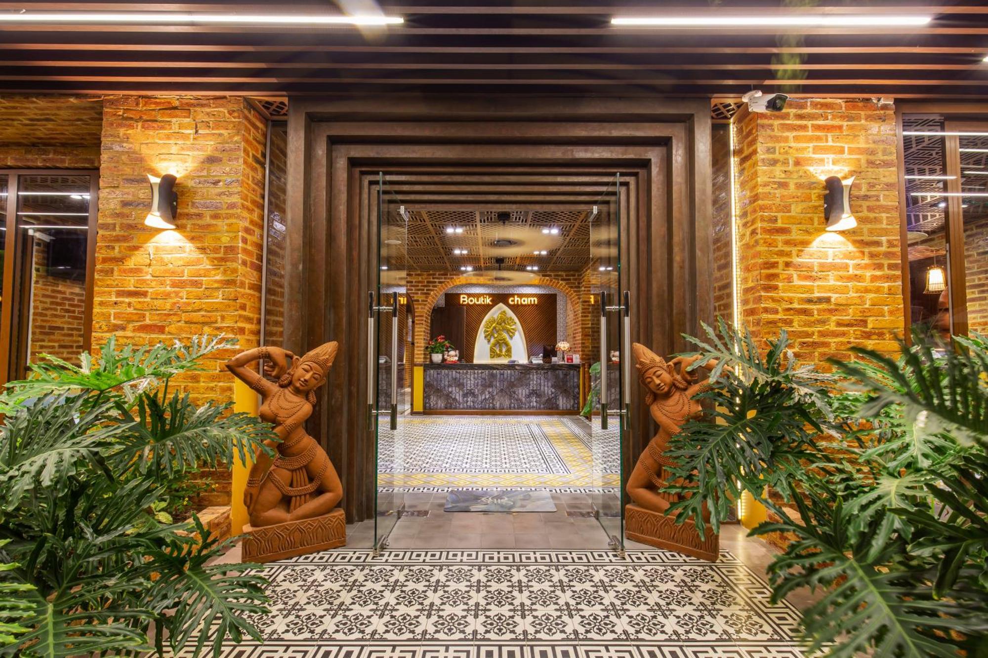 Boutik Cham Nhatrang Hotel 芽庄 外观 照片
